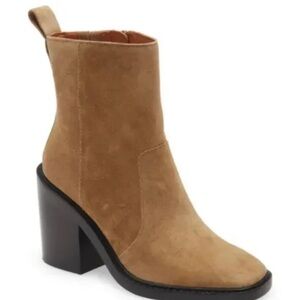 Tory Burch Sierra Suede EUC sz 8 tan boots